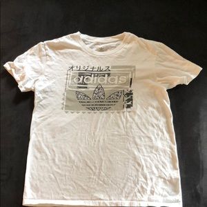 Adidas T-shirt Mens size small.